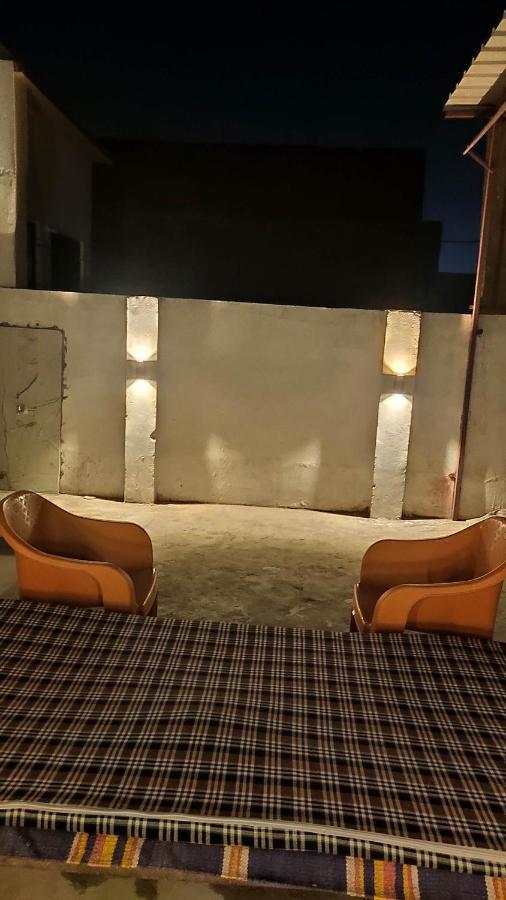 Ira Homestay Mathura - Divine Spiritual Stay Exteriör bild